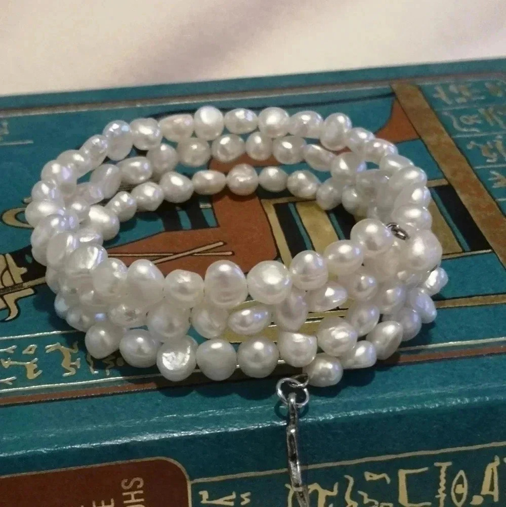 Natural pearl bracelet